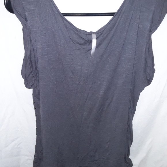 Addictive tank blouse - Picture 4 of 4